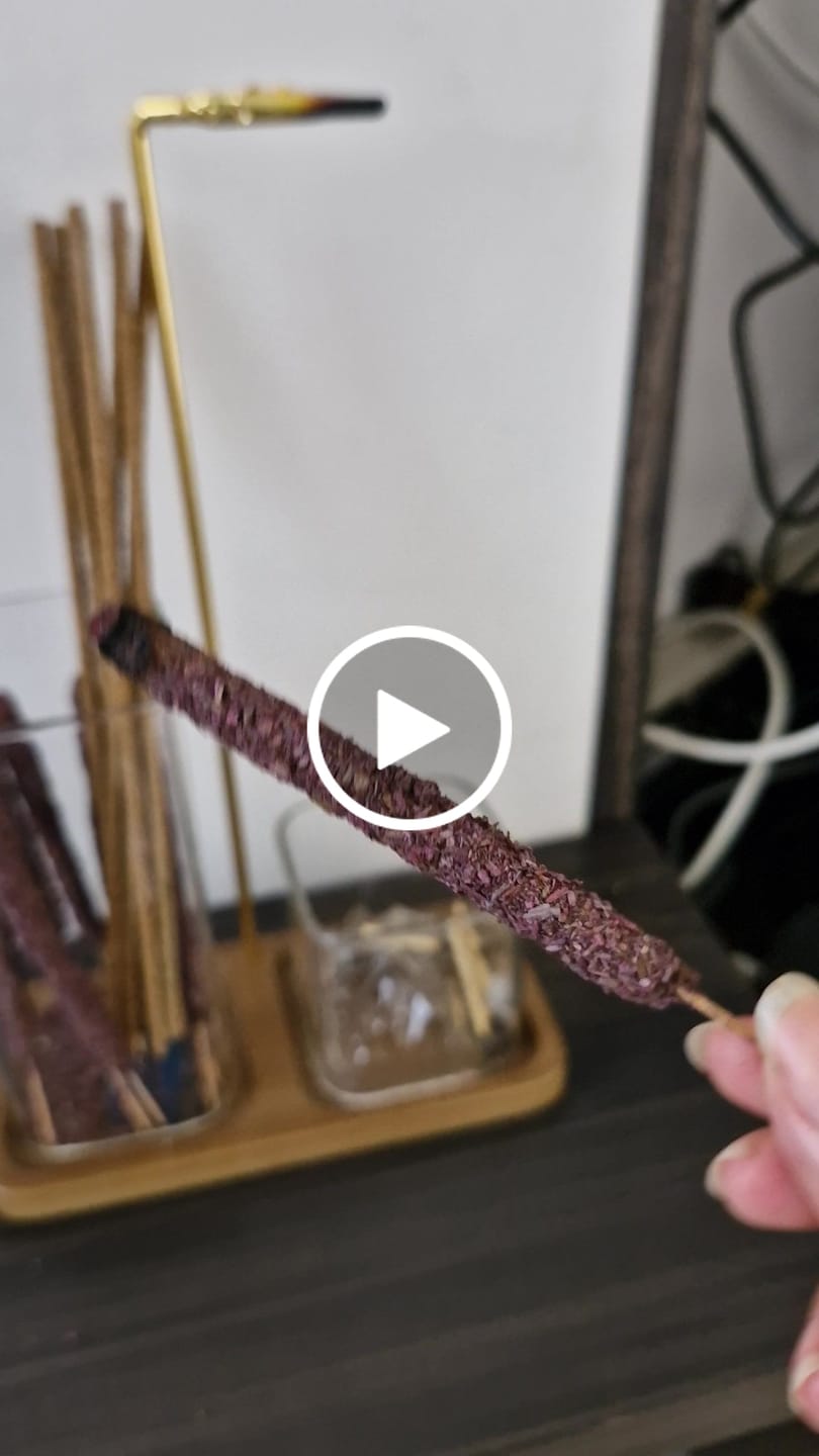 Customer video review of Incienso artesanal Lavanda palo santo