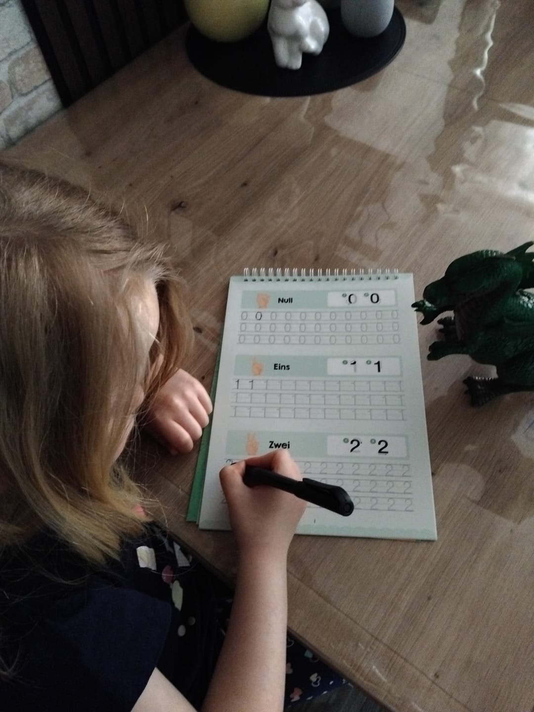 Customer photo review of Edubini Magische Übungshefte® (Geschenk-Starterset)