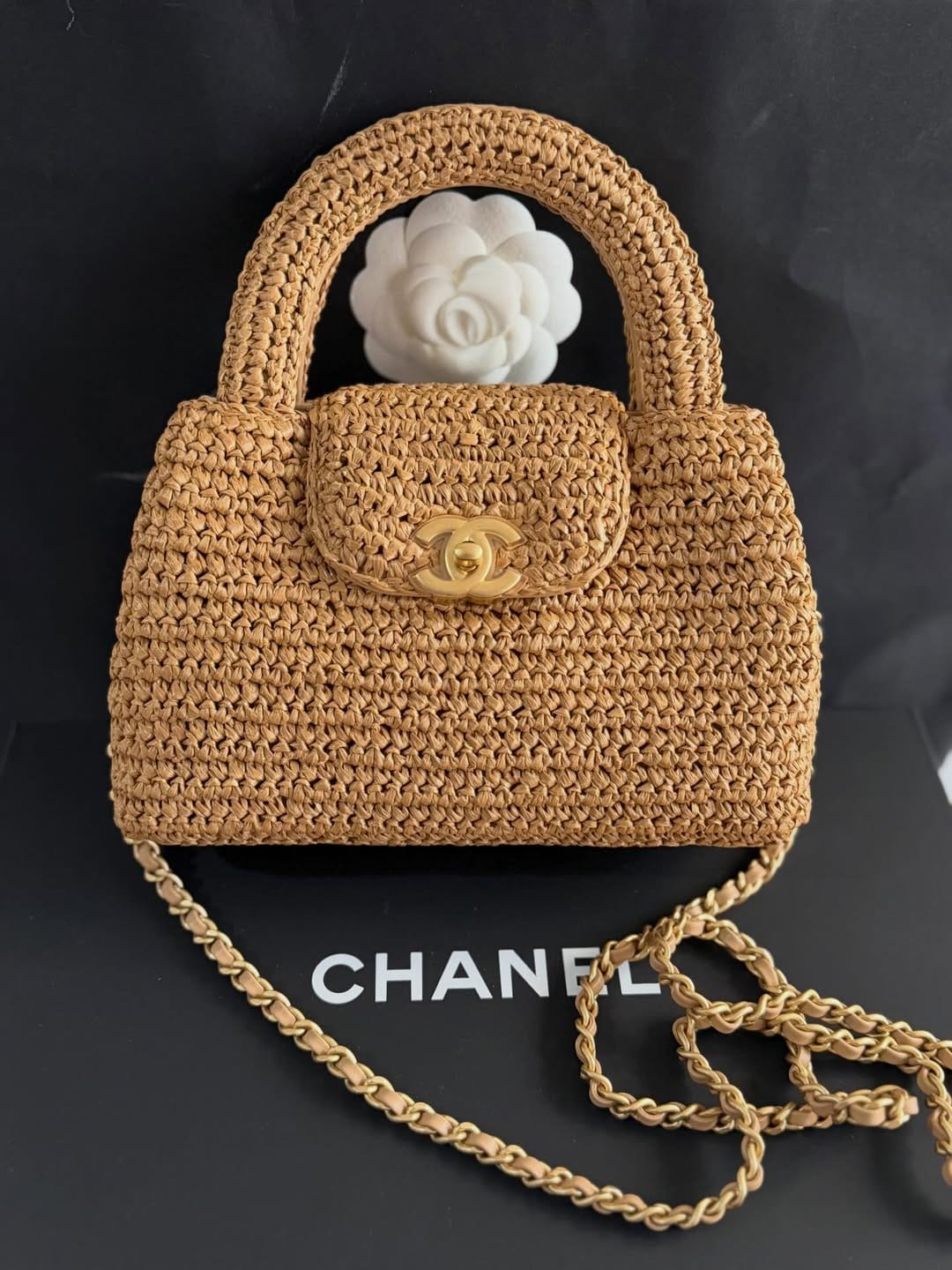 Customer photo review of Chanel 25 Bag 19cm Dark Beige Raffia