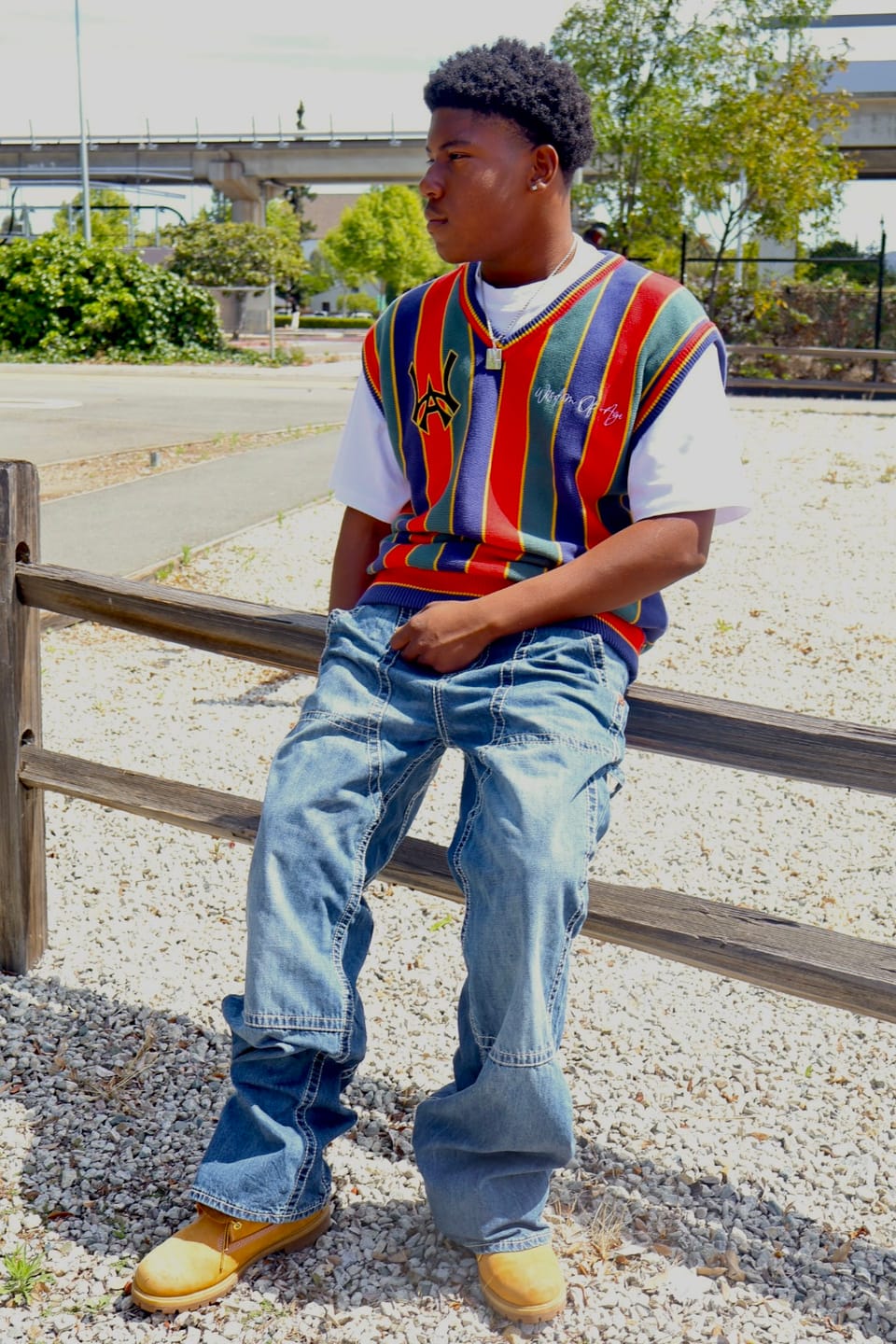 Customer photo review of V-Neck Sweater Vest – Multicolor