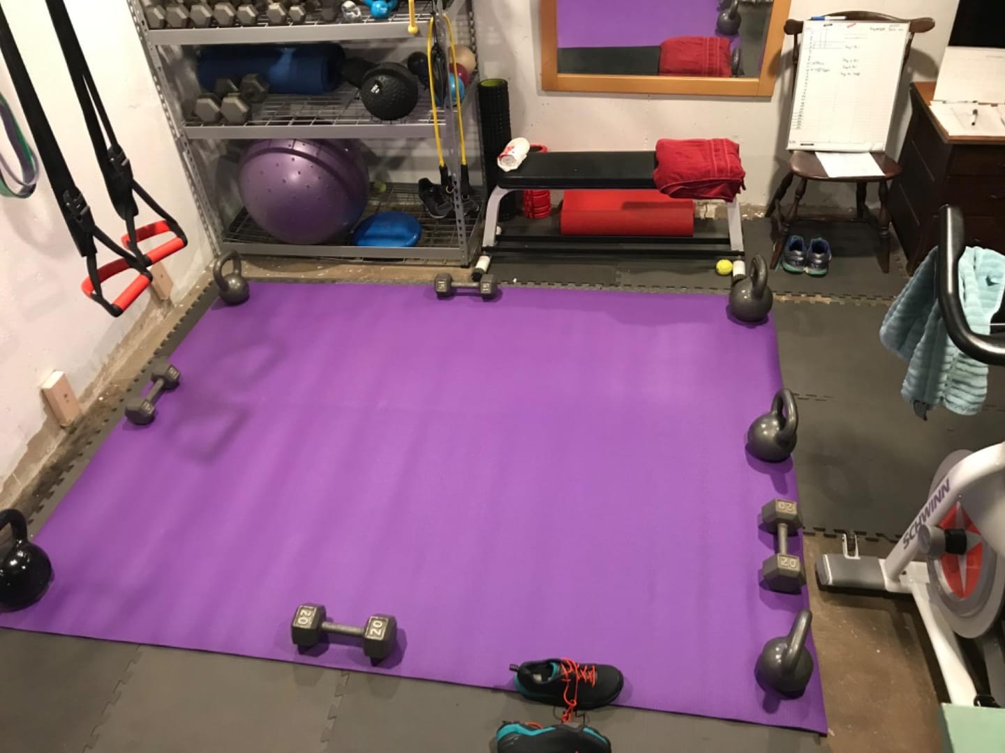 Customer photo review of GXMMAT Large Exercise Mat 6'x8'