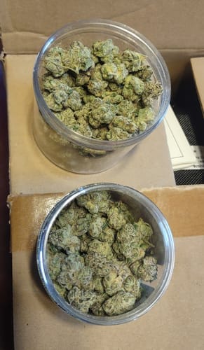 Customer photo review of Boutique Exotics Berry Pop - 28 Grams - Hybrid