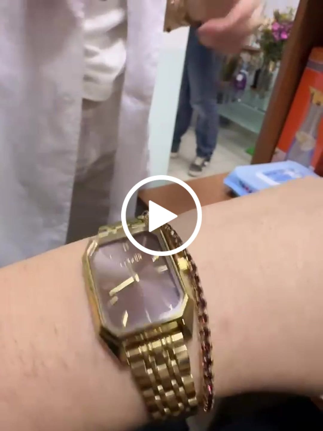 Customer video review of Isabell Gold Brown