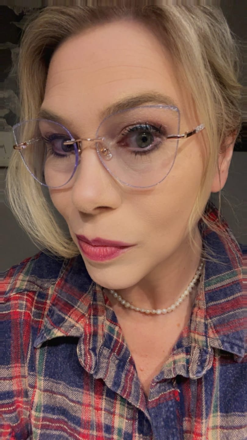 Customer photo review of Nina Eyeglasses