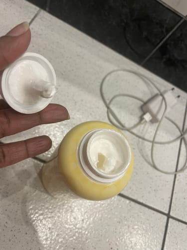 Customer photo review of LightenUp Anti-Aging Brightening Body Lotion 400ml / 13.5 fl oz