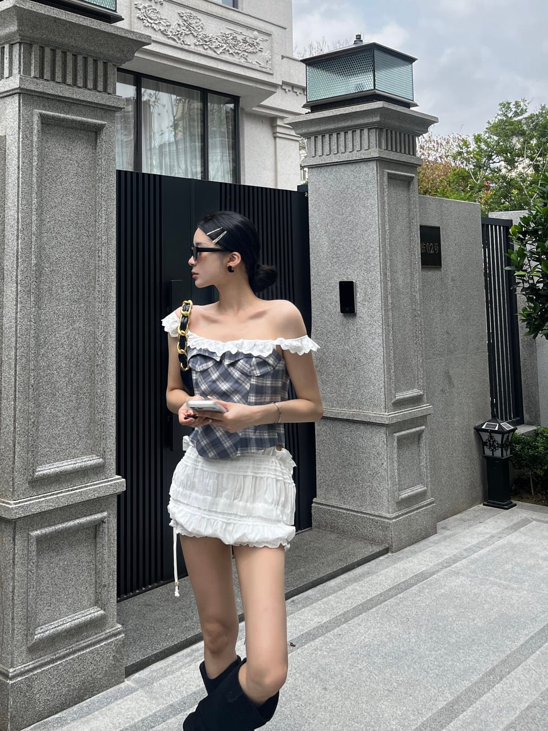 Customer photo review of WARDEN EDGE Off Shoulder Plaid Corset Top Lace Trim Structured Bustier