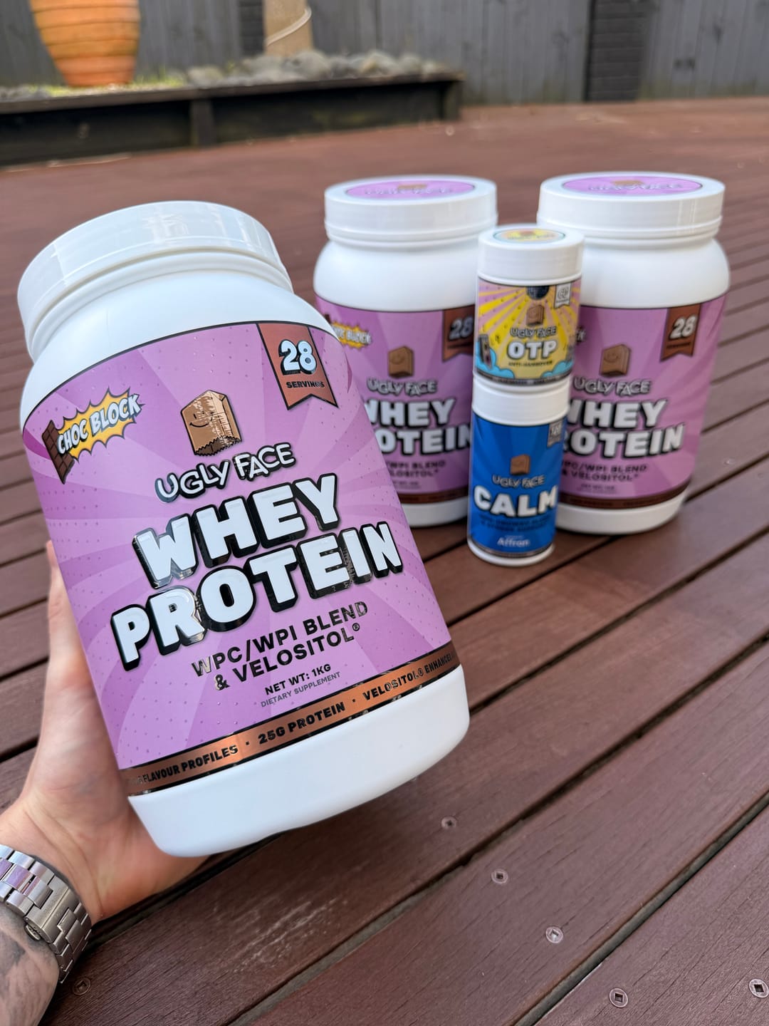 Customer photo review of UGLYFACE®  WHEY PROTEIN V2.0