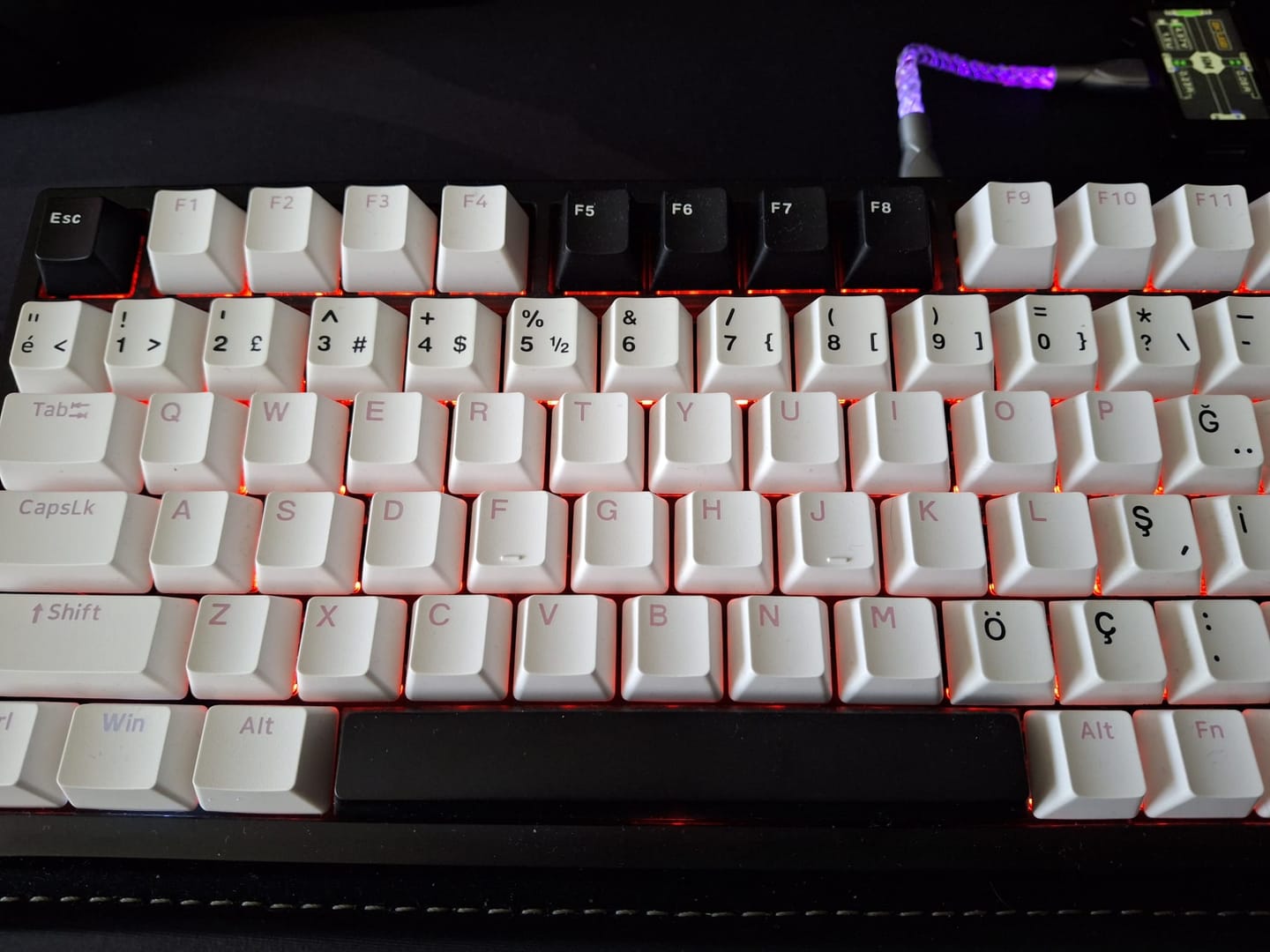Customer photo review of Wraith Shine-Through Tuş Takımı