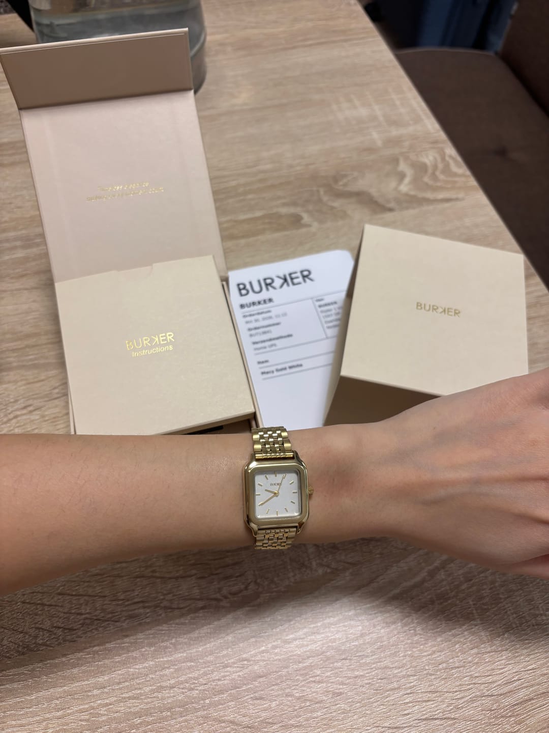 Customer photo review of Macy Gold White