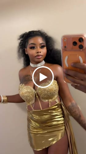 Customer video review of Golden Goddess (Limited Restock)