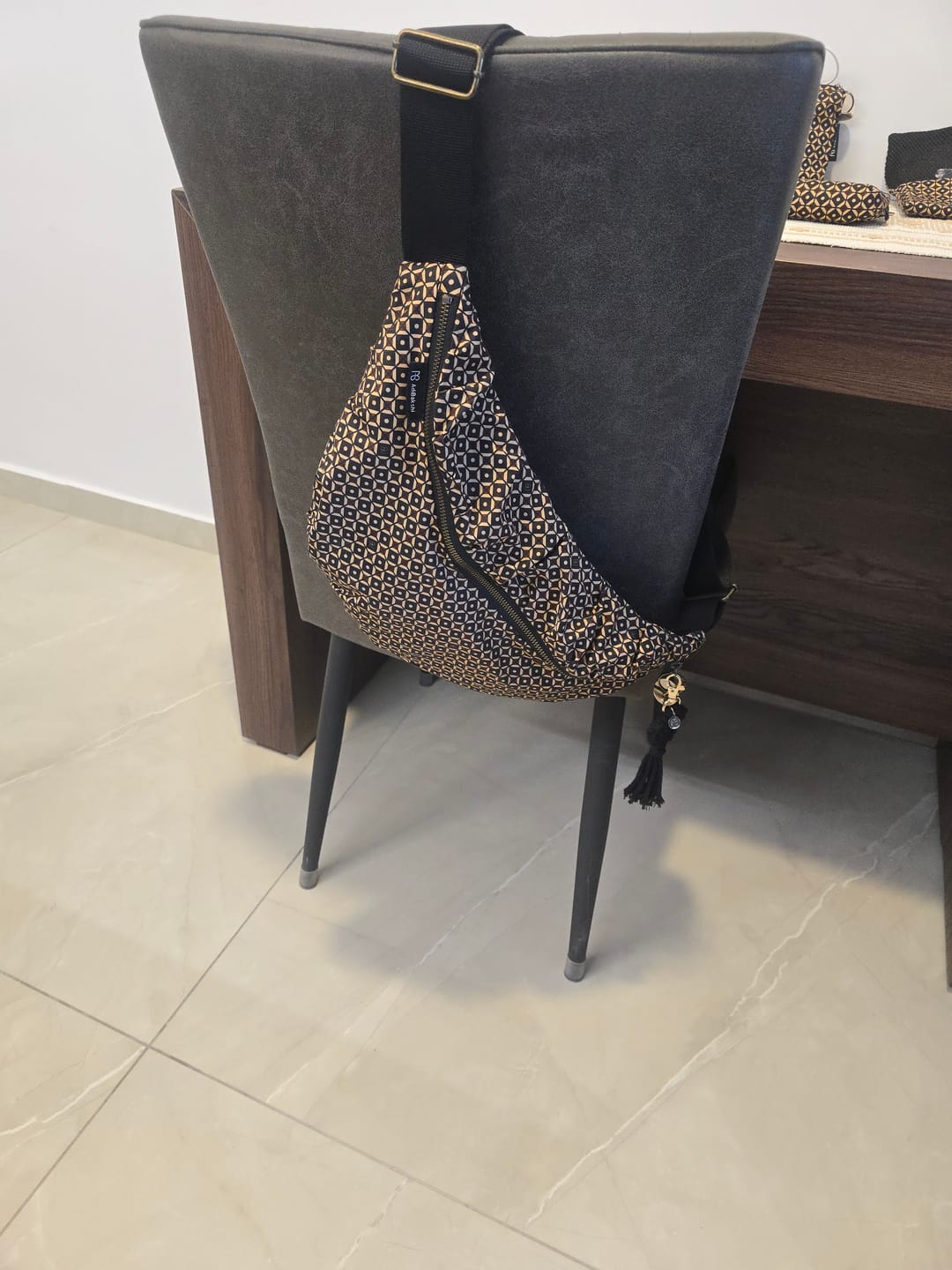 Customer photo review of פאוץ׳ גדול גרייס
