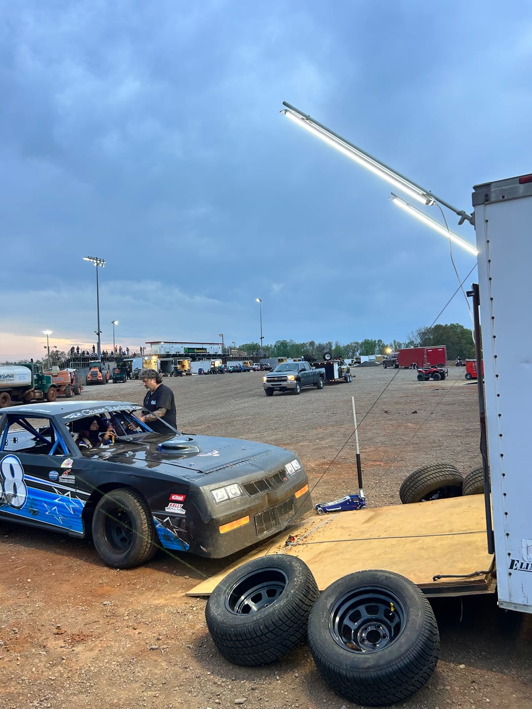 Customer photo review of Racing Trailer Pit Light – Dual 5 Foot Pole 20,000 Lumens