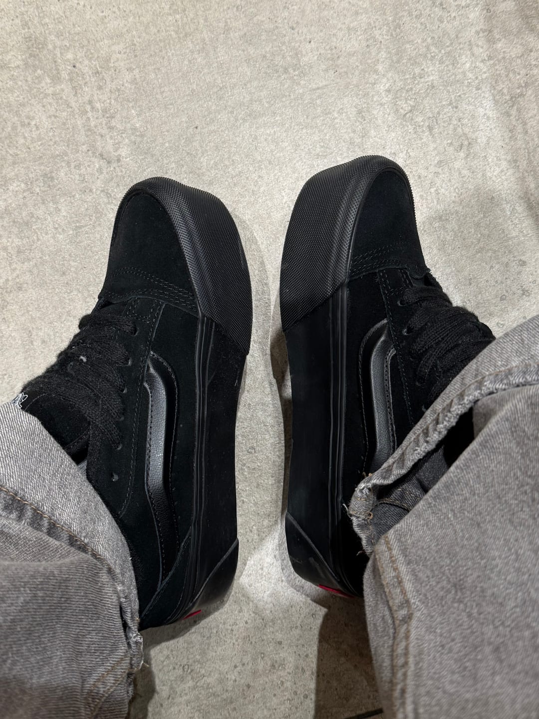 Customer photo review of Zapatillas Vans Knu Stack Mujer Mono Negro