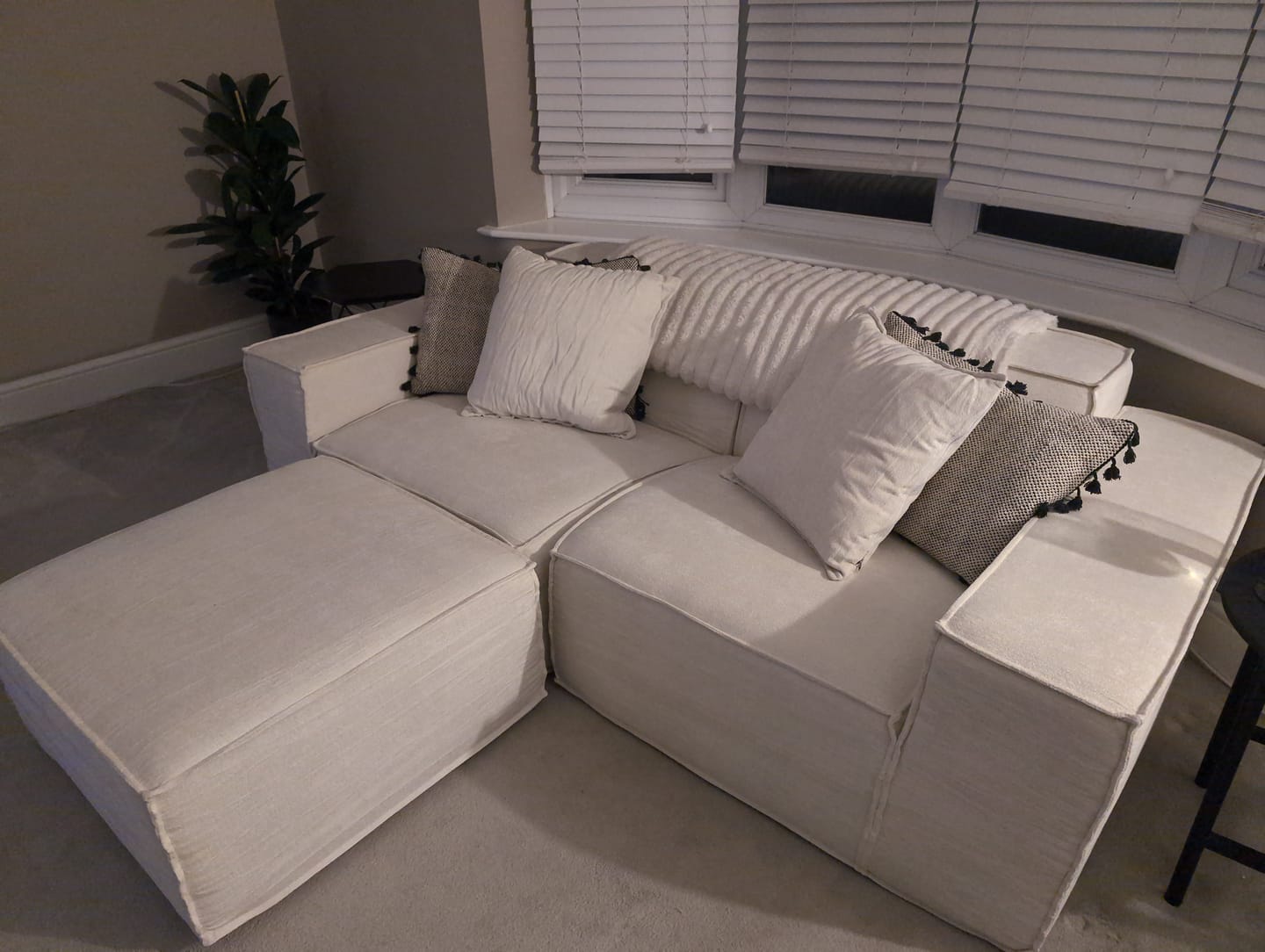 Customer photo review of M1 Sofa Cosy Suite