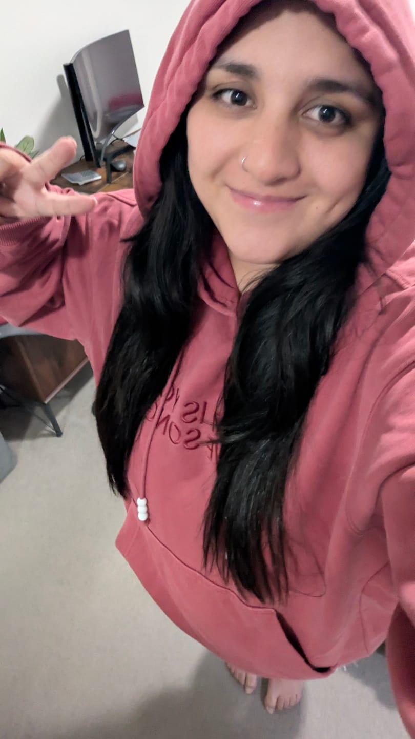 Customer photo review of [4TH PRE-ORDER] BTS - ARIRANG OFFICIAL MD HOODIE RED