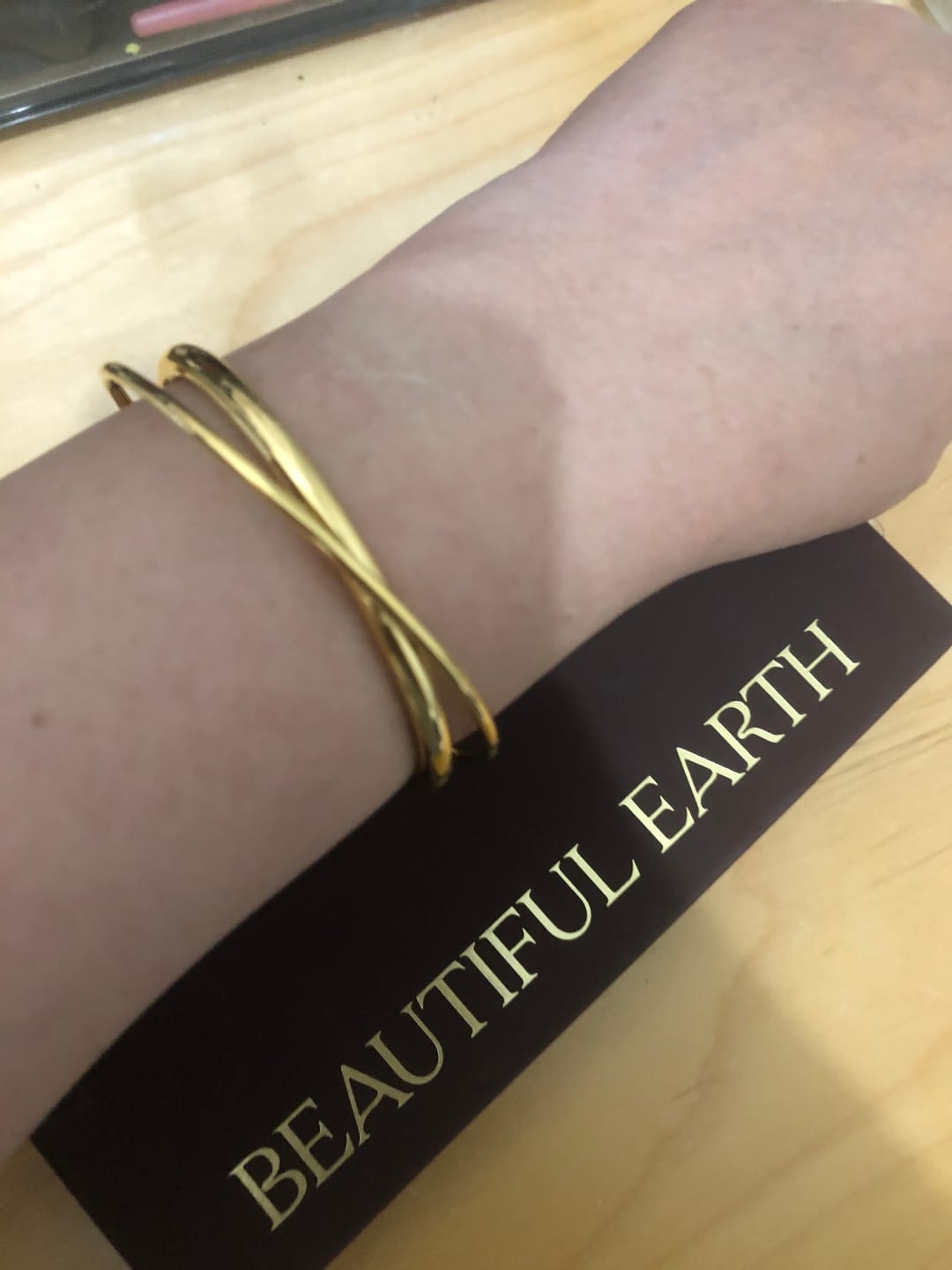 Customer photo review of Eva Gold Twist Bracelet