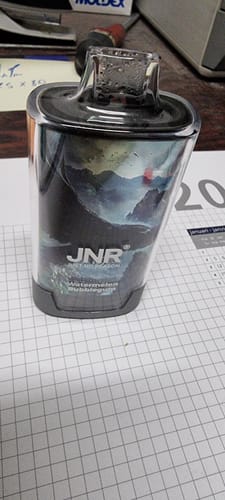 Customer photo review of JNR - Falcon Pro - 28000 Bouffées - 2% de nicotine - Puff Jetable / Vape Disposable