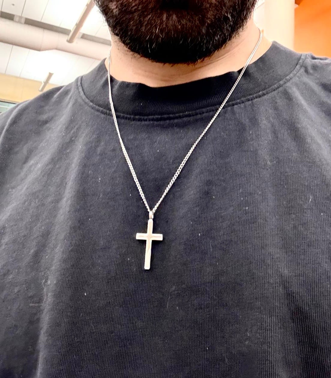 Customer photo review of Classic Cross & Curb Chain