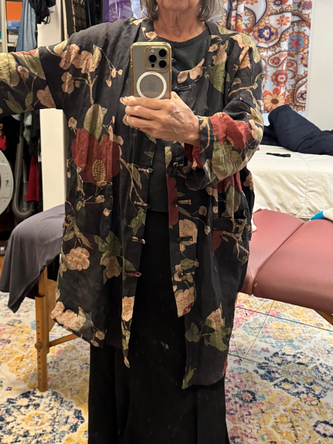 Customer photo review of Plus Size Women Vintage Flower Print Ramie Spring Long Shirt