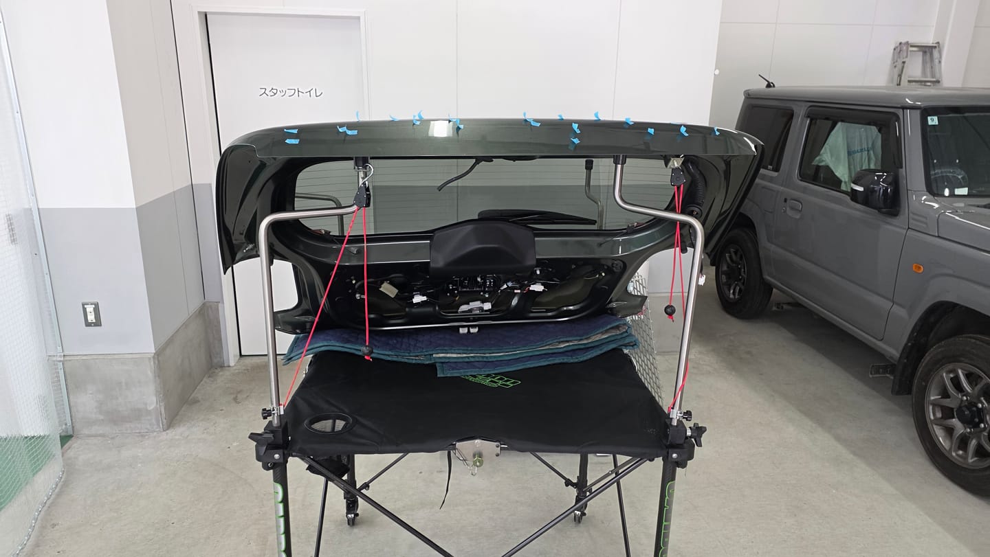 Customer photo review of Carbon Tech PDR Hood Stand