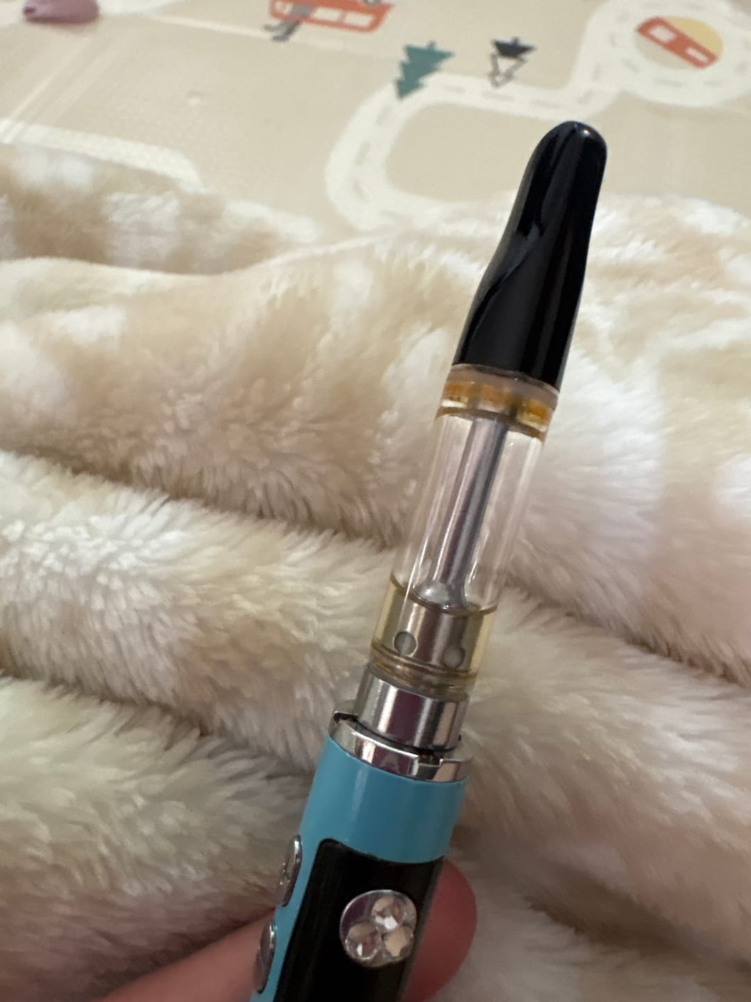 Customer photo review of 1 Gram HHC Full Spectrum Vape Cartridge | Lemon Cookies - Hybrid