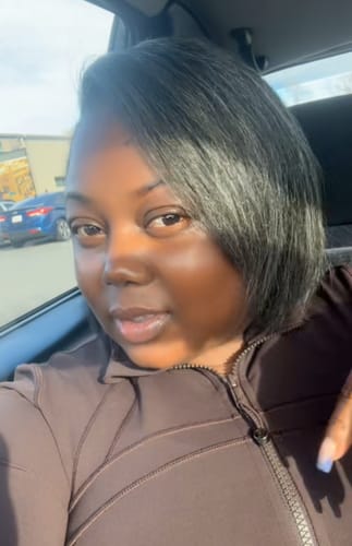 Customer photo review of Luvwin 5x5 Salt And Pepper Glueless Gray Color Pre-Cut Lace Layered Cut Straight Bob Wig 100% Human Hair