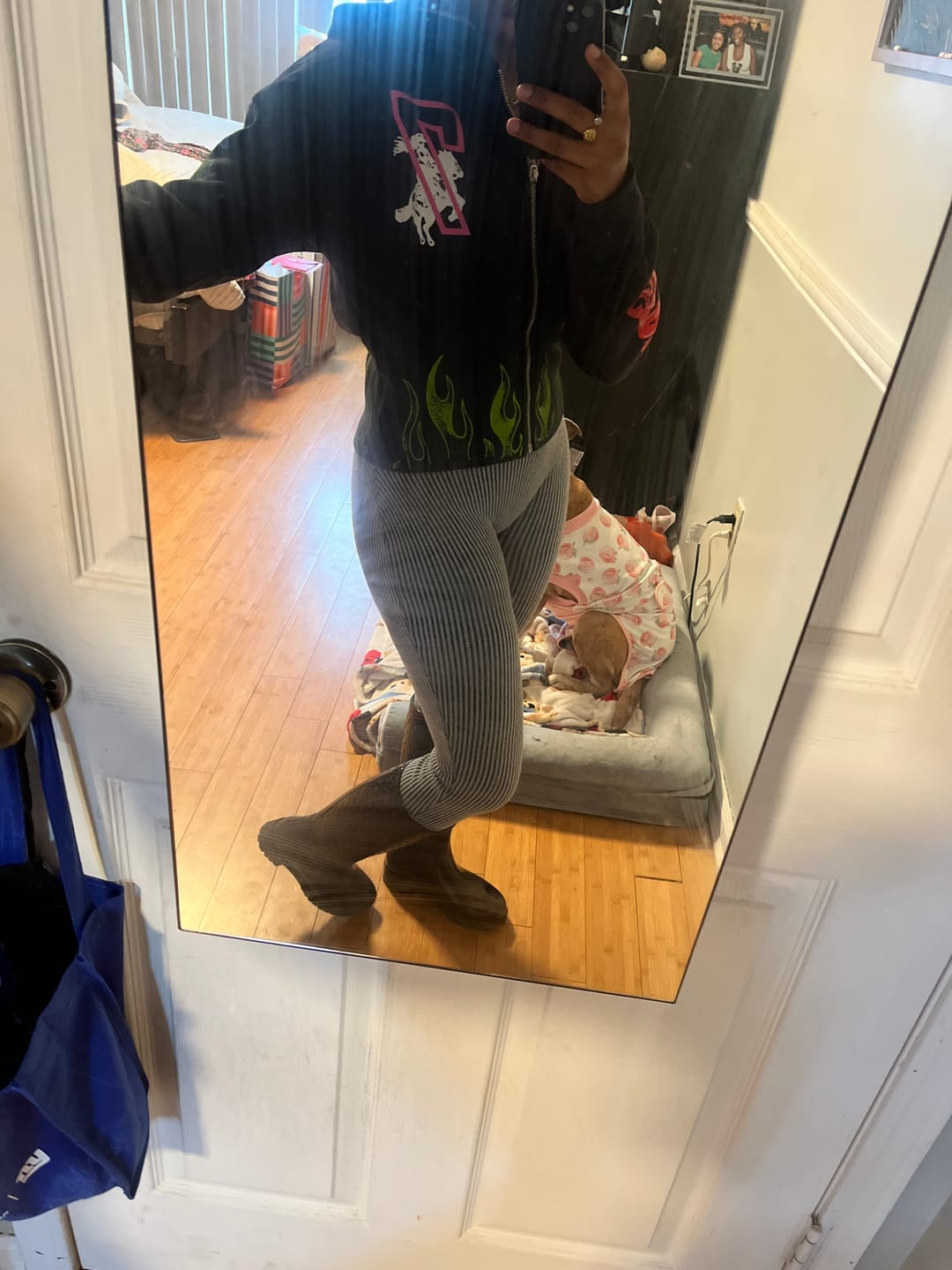 Customer photo review of 5 YEAR CORSET HOODIE