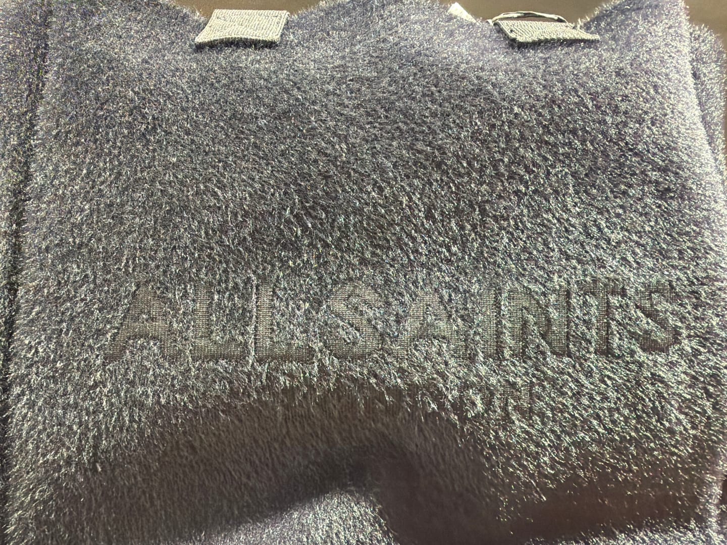 Customer photo review of תיק צד לנשים Izzy Fuzzy