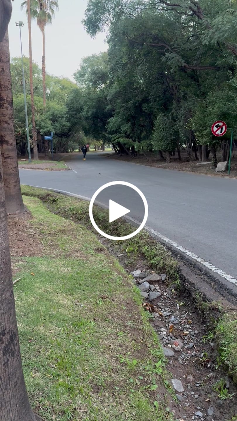 Customer video review of Meepo Voyager X + Free Cyclone 107s Rubber Wheels