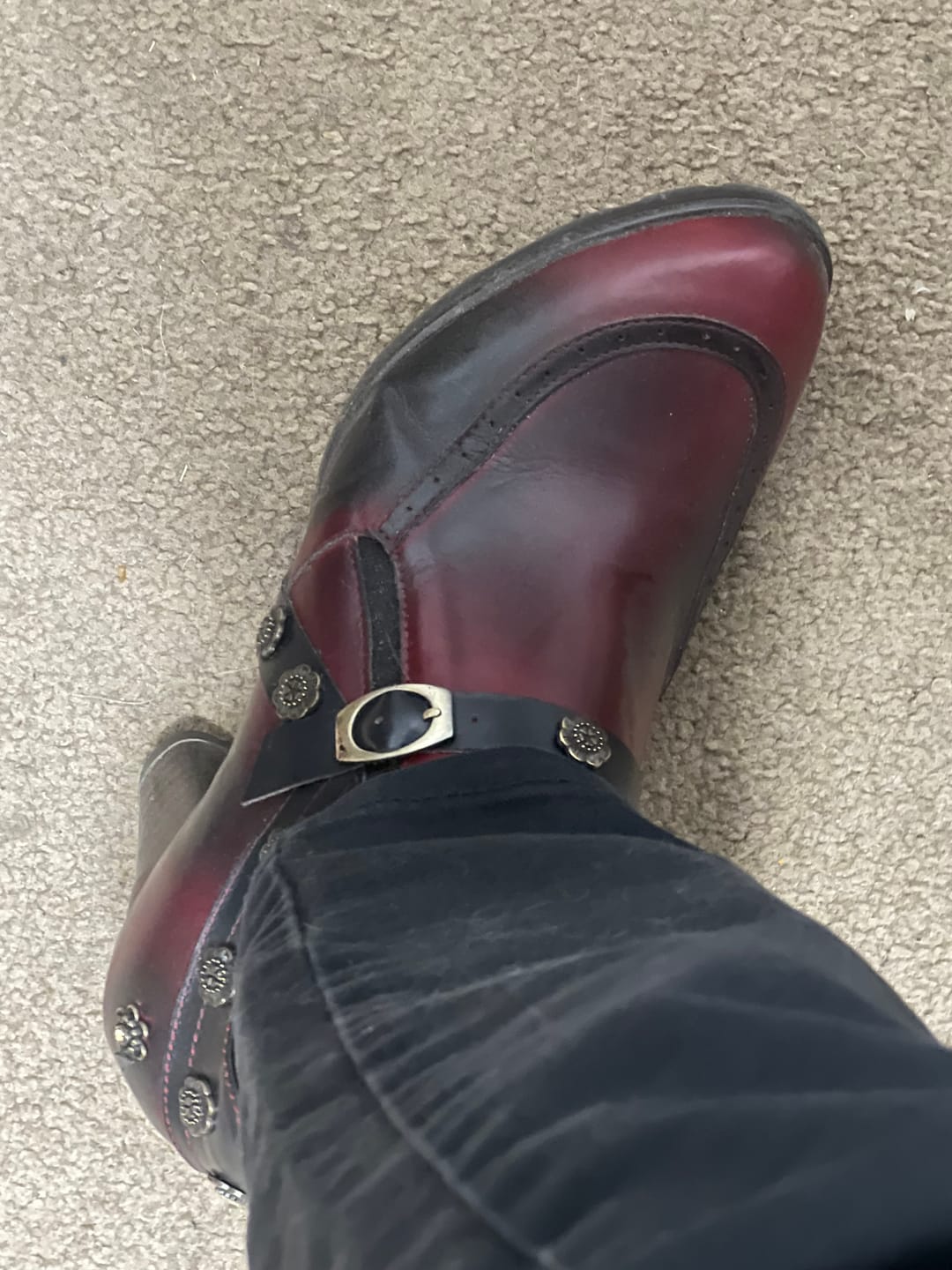 Customer photo review of Vintage Elegant Heeled Pumps