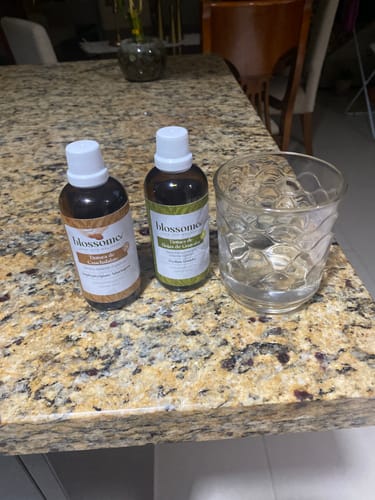 Customer photo review of Tintura de Hojas de Guayaba