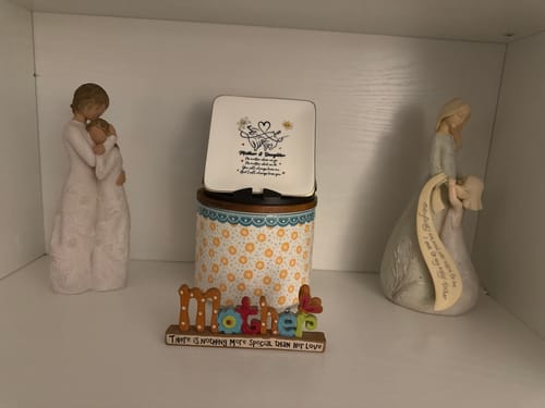 Customer photo review of Mother & Daughter - Personalized Ceramic Ring Dish RD41
