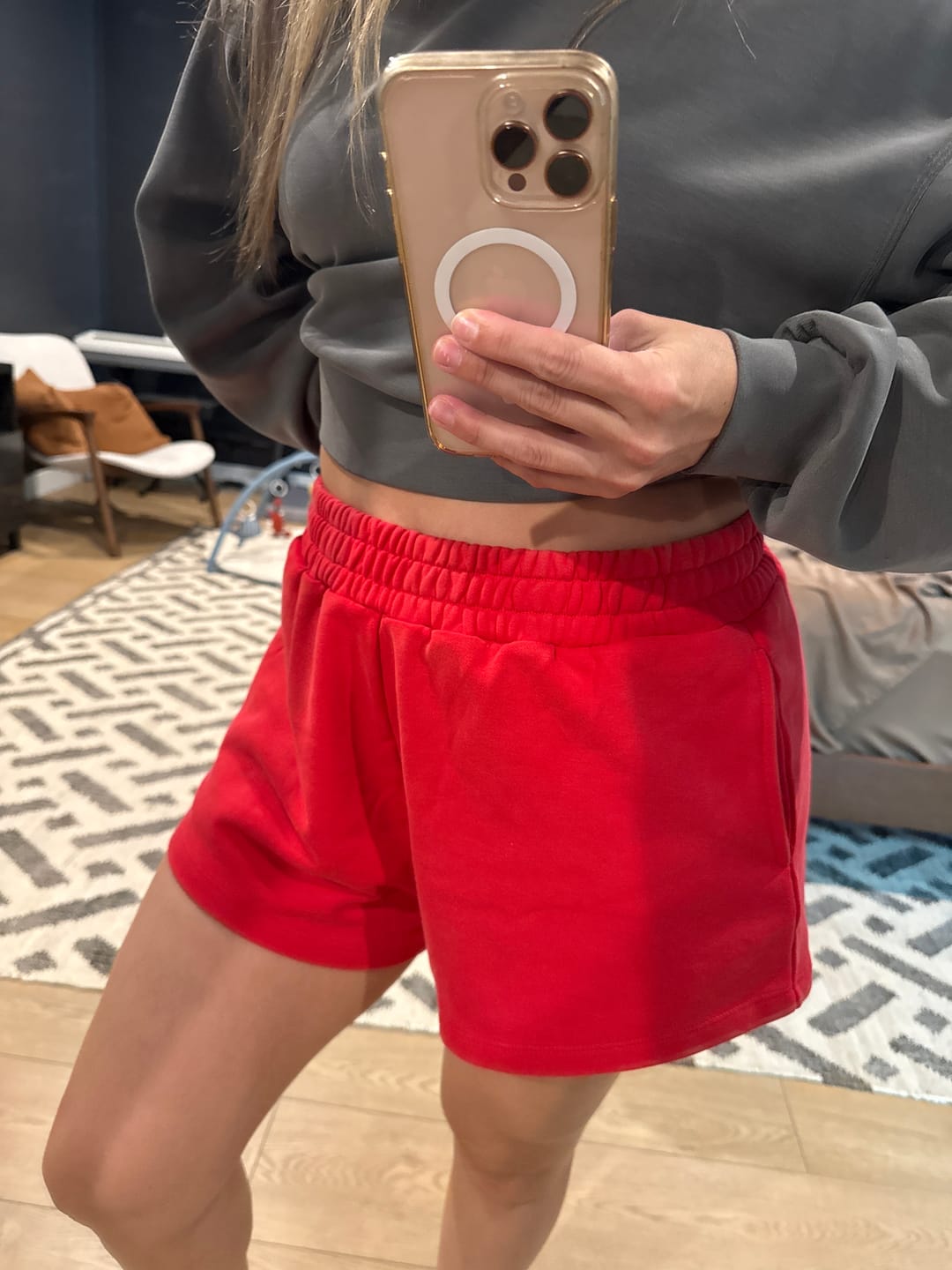 Customer photo review of The Jorry Sweat Shorts-FINAL SALE