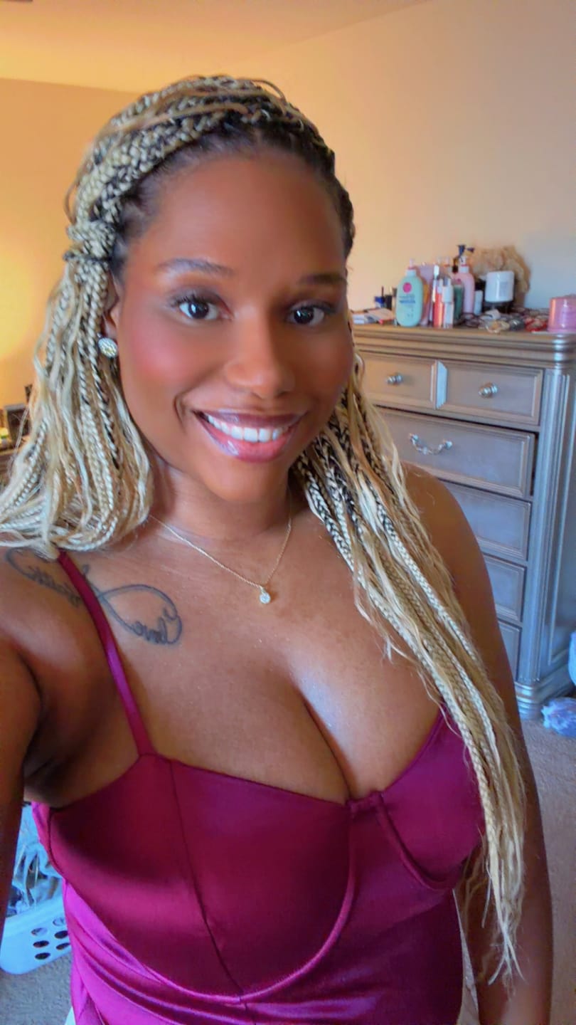 Customer photo review of #27/#613 Piano Color Deep Wave Bulk Hair Extensions for Braiding