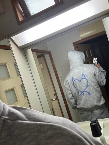 Customer photo review of Kpop Concert HELLO MONSTERS Pullover Hoodie