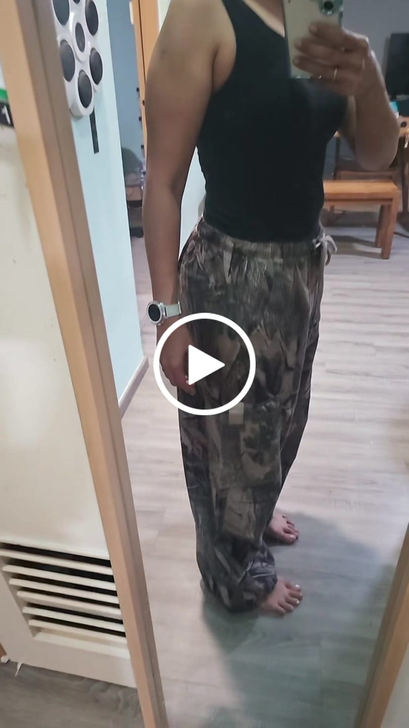 Customer video review of W283 Off-Duty pants