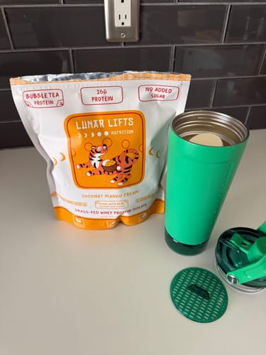 Customer photo review of Coconut Mango Cream Whey Protein