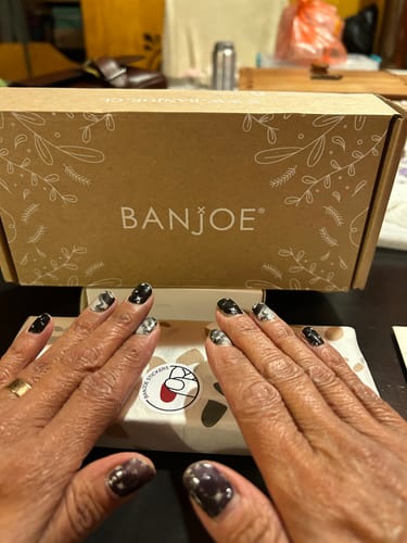 Customer photo review of Estrella Fugaz | Stickers de Esmalte