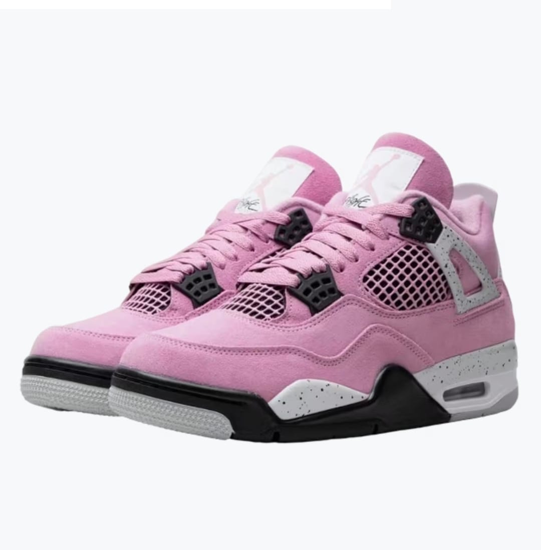 Customer photo review of Air Jordan 4 "Orchid"