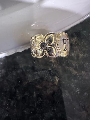 Customer photo review of Kūlia Triple Plumeria Band