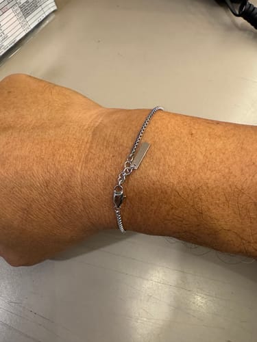 Customer photo review of Taylor Minimal Bracelet