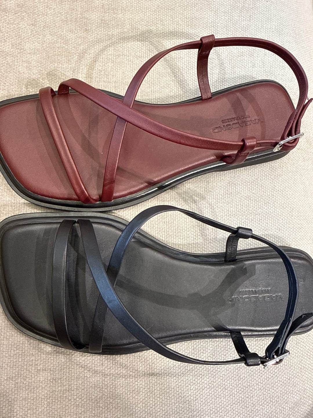 Customer photo review of סנדלים עם רצועות מוצלבות לנשים Izzy
