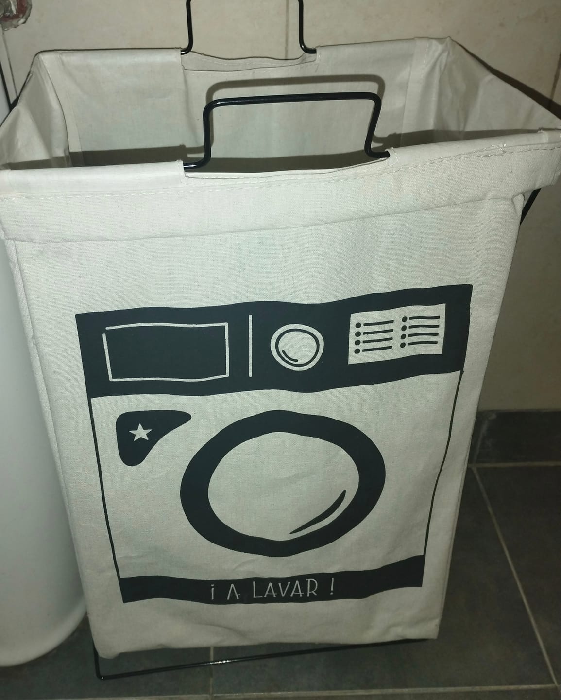 Customer photo review of Cesto Canasto Para Ropa Plegable De Tela Blanco