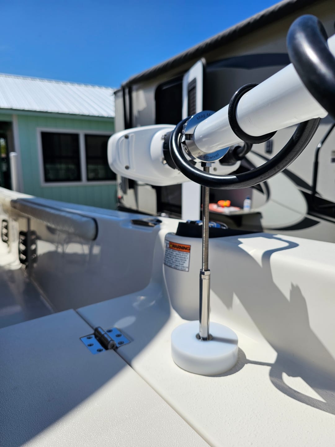 Customer photo review of Mag Mount™ Trolling Motor Support Arm *READ DESCRIPTION*