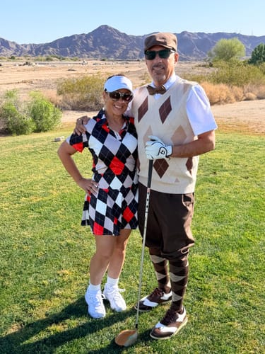Customer photo review of Women's Golf Polo+Flared Skirt Set Argyle red black
