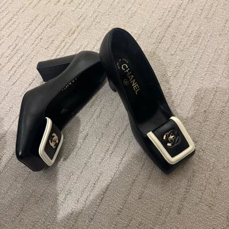 Customer photo review of Chanel 2026 Pump Black Lambskin 653536