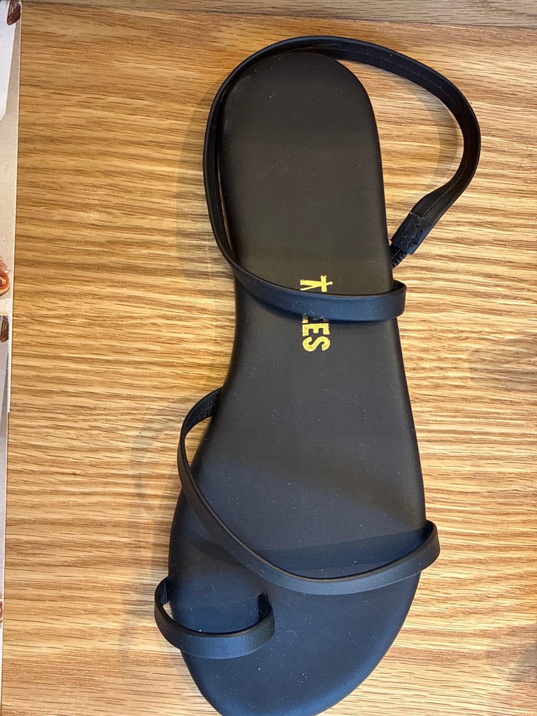 Customer photo review of סנדלים לנשים Mia Napa