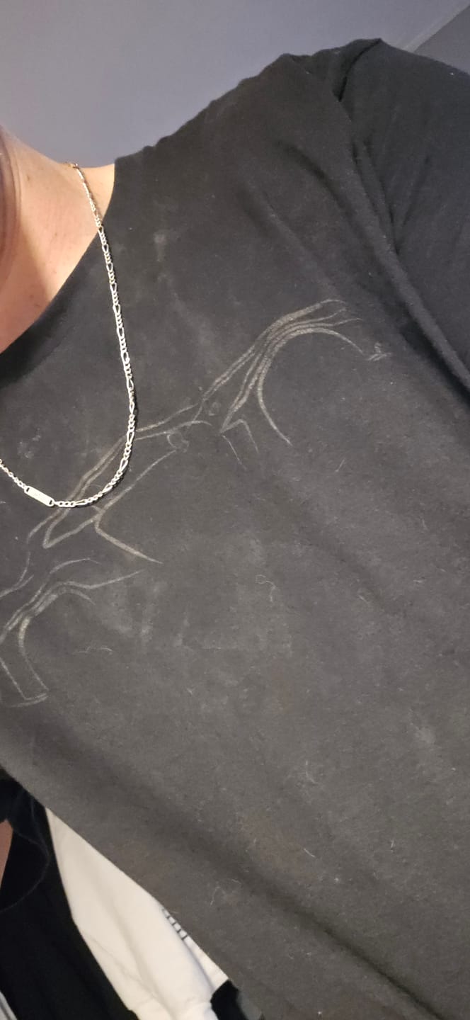 Customer photo review of 80Eighty® Mystery Shirt