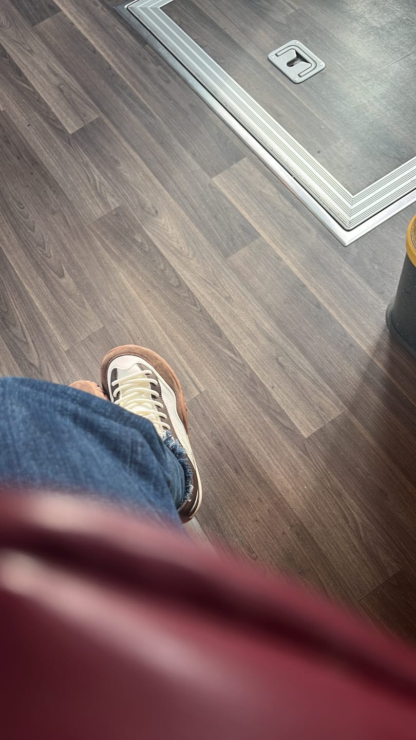 Customer photo review of Hollow -  Zapatos De Punta Ancha