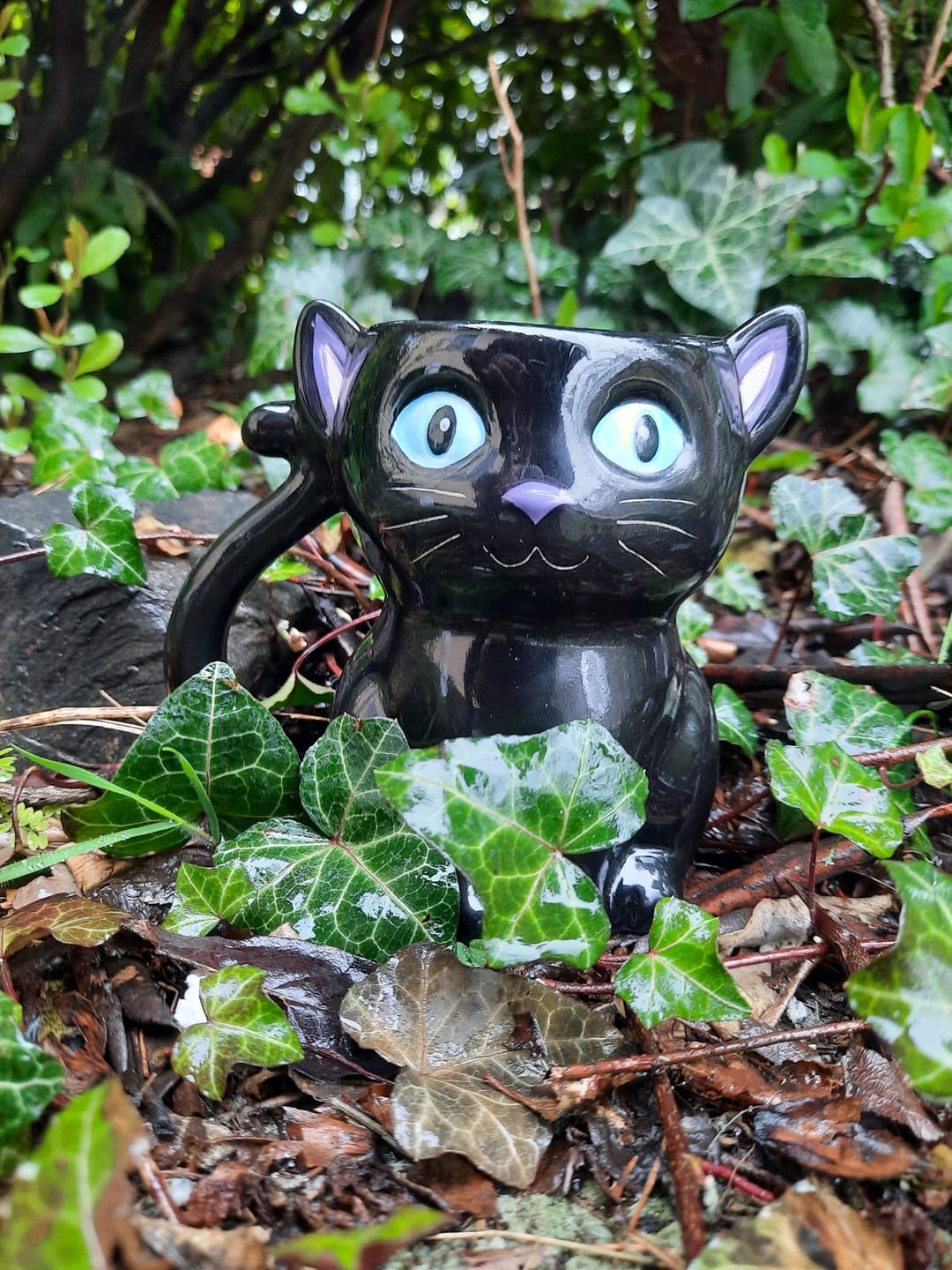 Customer photo review of Schwarze Katzentasse – Cute & Creepy